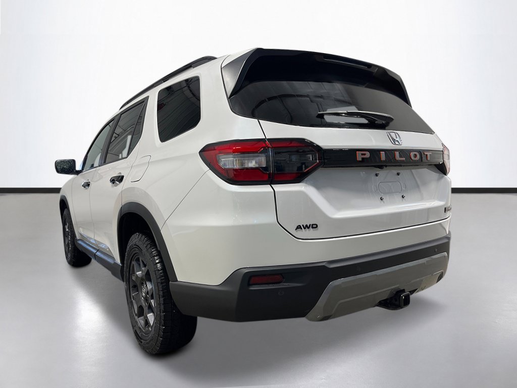 New 2026 Honda Pilot TrailSport image 5