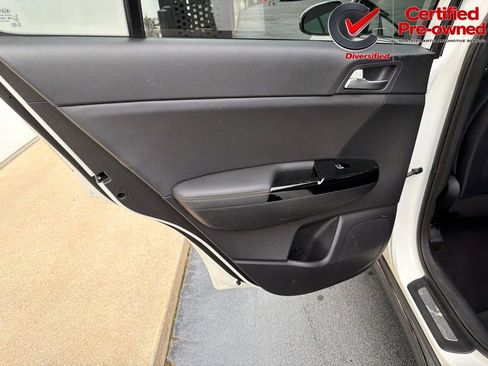 Used 2020 Kia Sportage S w/ S Premium Package FWD image 34
