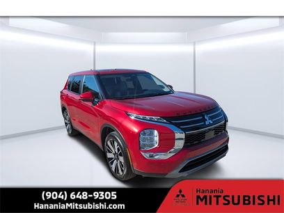 New 2025 Mitsubishi Outlander SE