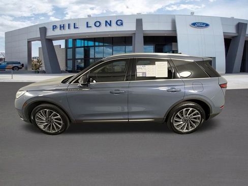 Used 2024 Lincoln Corsair Reserve w/ Equipment Group 202A AWD/4WD image 4