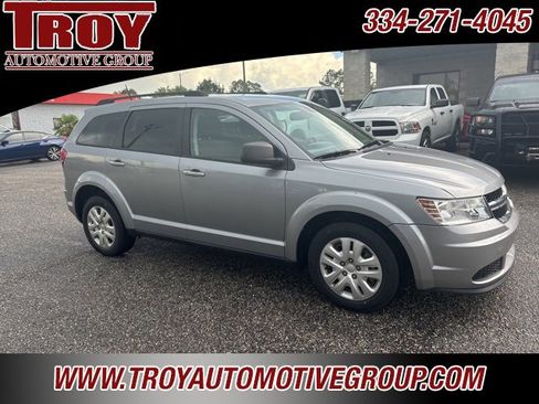 Used 2020 Dodge Journey SE image 8