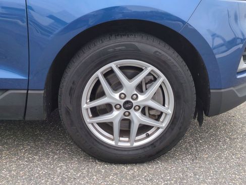 Used 2023 Ford Edge SEL image 25