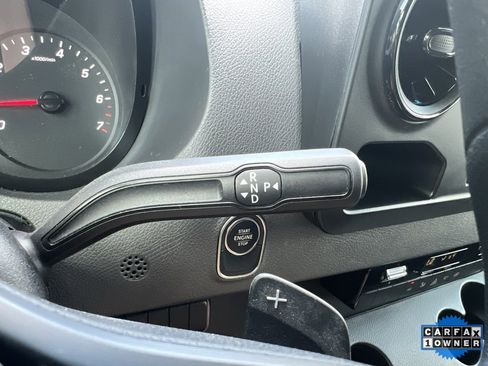 Used 2023 Mercedes-Benz Sprinter 144 Cargo image 31