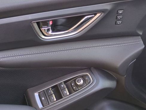 Certified 2025 Subaru Ascent Limited AWD/4WD image 13