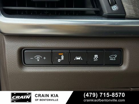 Used 2022 Kia Telluride SX w/ Towing Package FWD image 12