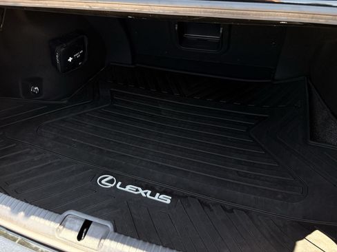 Used 2024 Lexus ES 300h F Sport w/ Accessory Package (Z1) FWD image 32