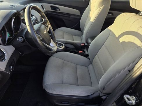 Used 2013 Chevrolet Cruze Eco w/ Enhanced Safety Package image 31