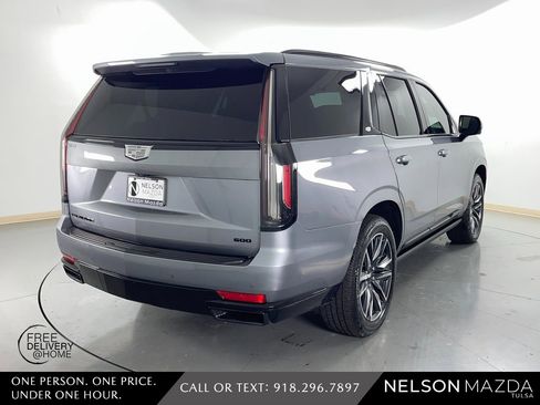 Used 2021 Cadillac Escalade Sport Platinum image 6