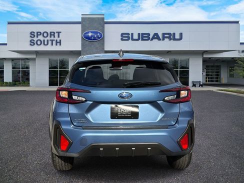 Used 2024 Subaru Crosstrek 2.0i w/ Crosstrek Mirror Package image 4