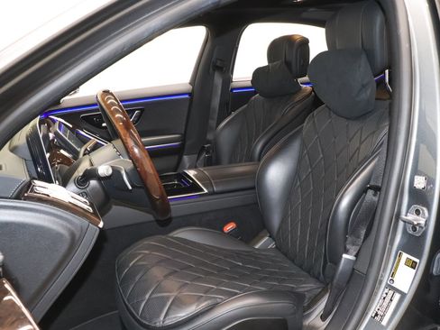 Used 2021 Mercedes-Benz S 580 4MATIC Sedan image 31