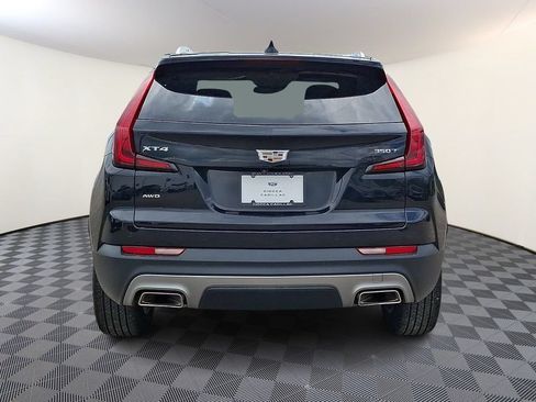 Used 2022 Cadillac XT4 Premium Luxury w/ Safety Alert Package AWD/4WD image 5