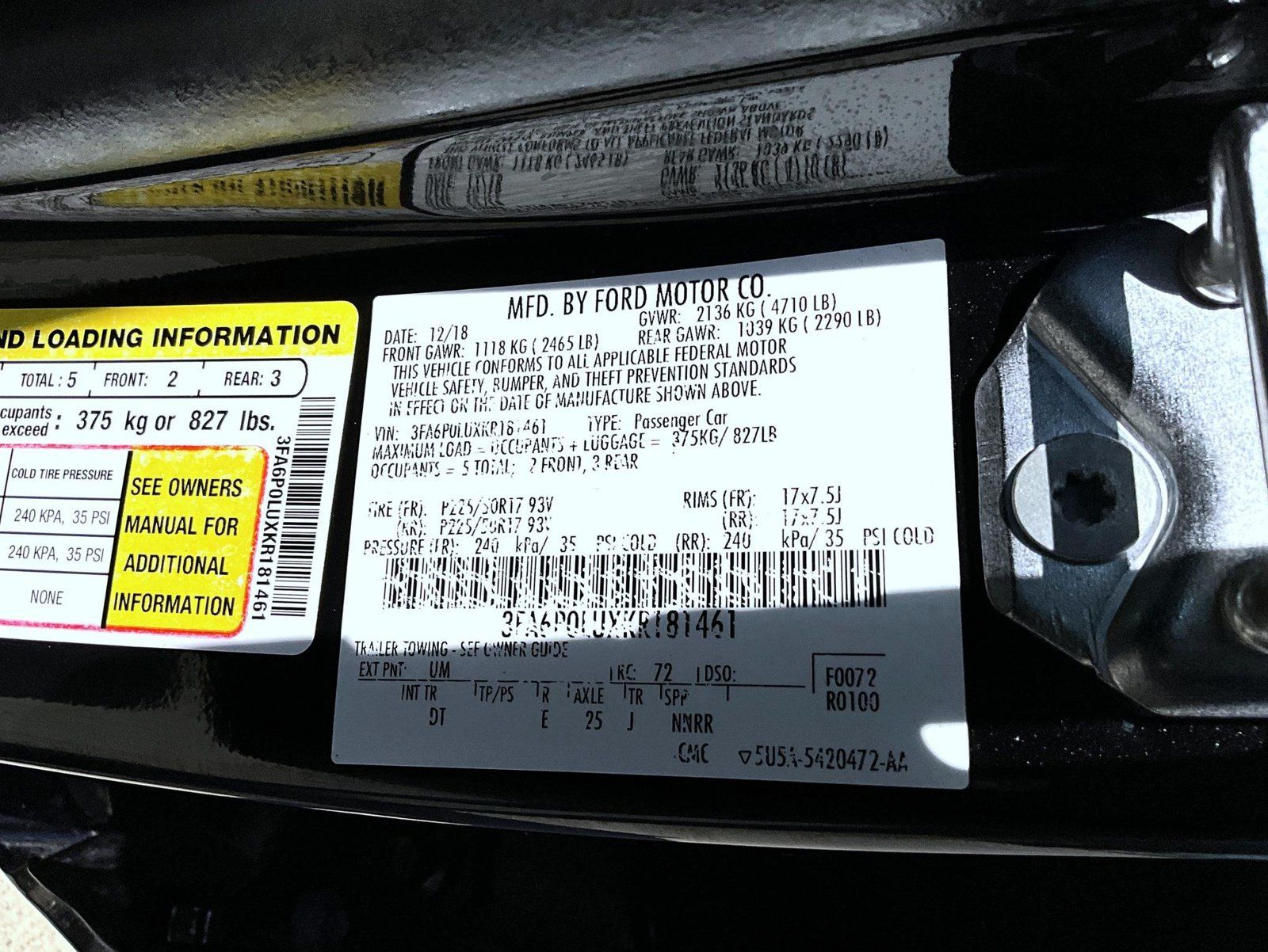 Used 2019 Ford Fusion SE FWD image 28