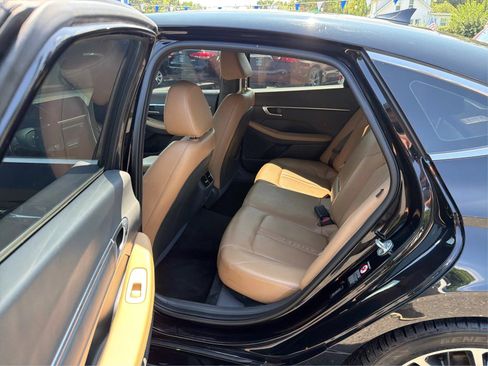 Used 2021 Hyundai Sonata Limited FWD image 10