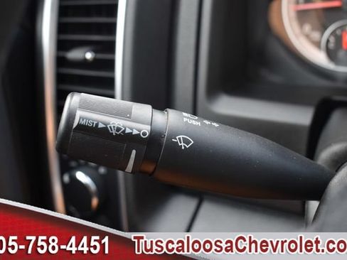 Used 2024 RAM 1500 Classic SLT AWD/4WD image 25