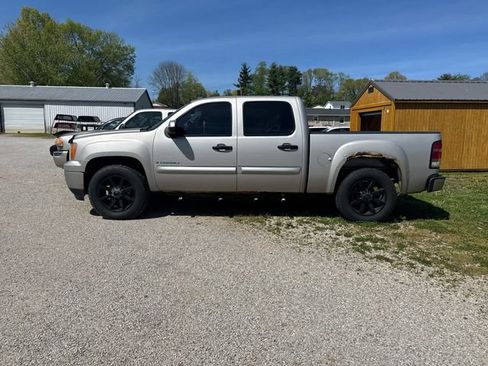 Used 2008 GMC Sierra 1500 Denali AWD/4WD image 2