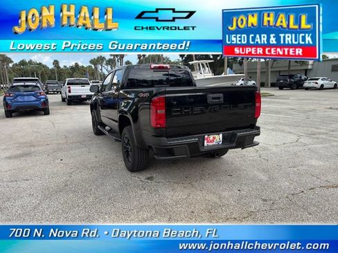 Used 2022 Chevrolet Colorado LT w/ Trail Boss Package AWD/4WD image 7
