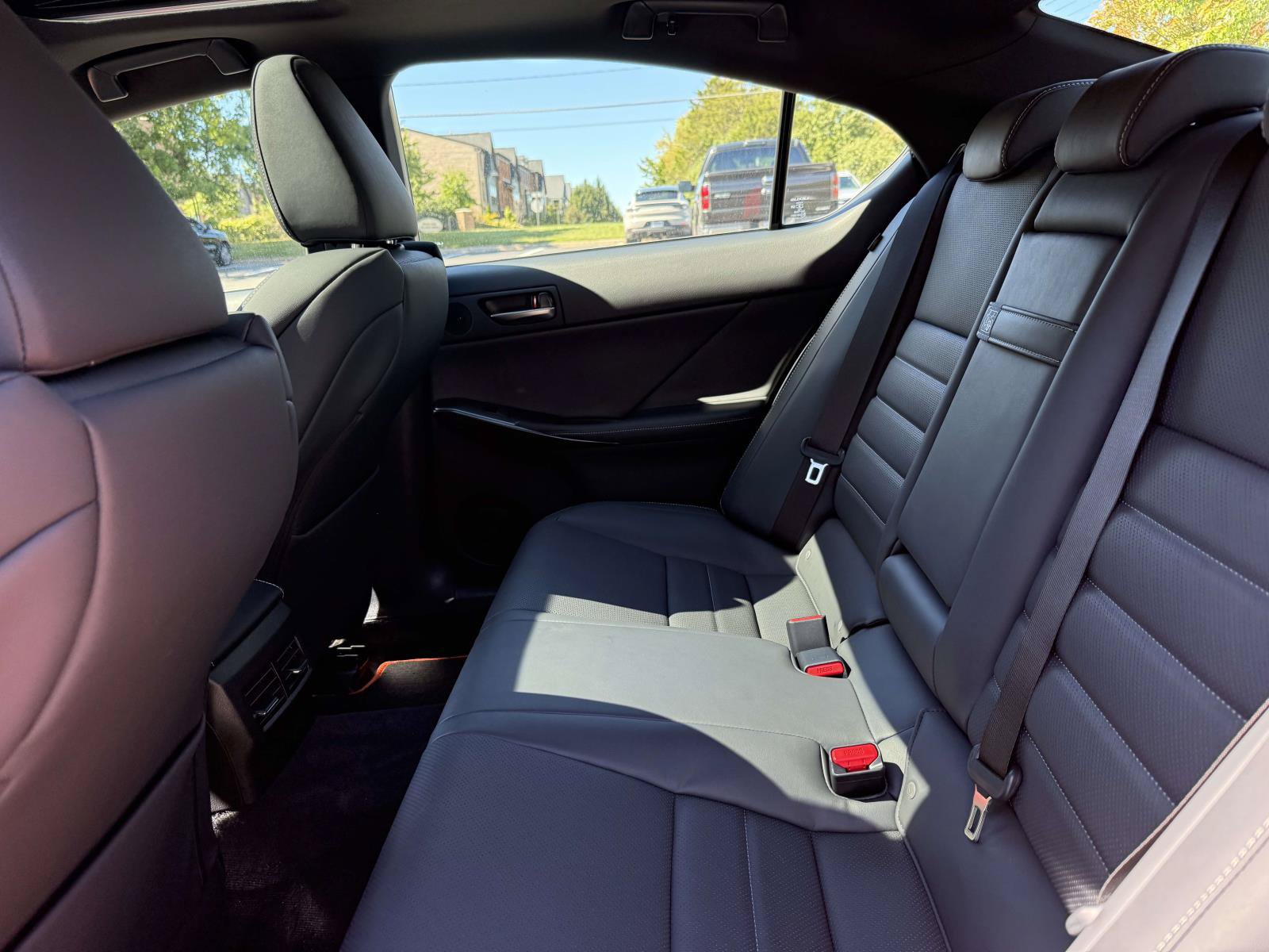 Used 2023 Lexus IS 500 w/ Special Appearance Package RWD image 16