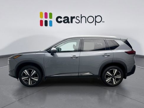 Used 2023 Nissan Rogue SL AWD/4WD image 2