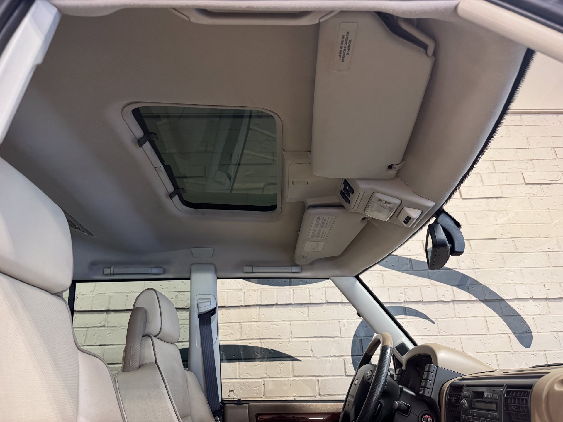 Used 2000 Land Rover Discovery AWD/4WD image 40