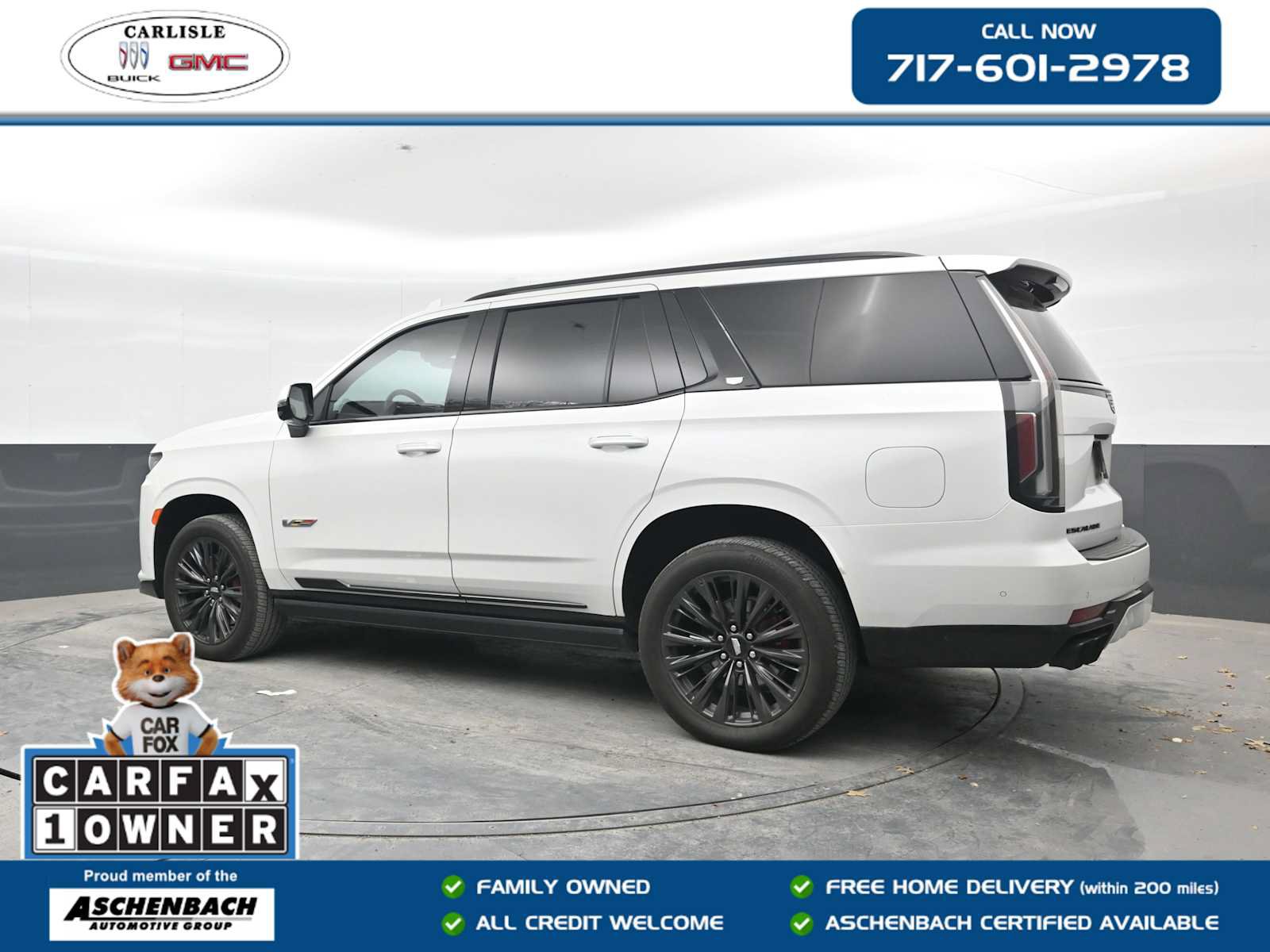 Used 2024 Cadillac Escalade V w/ LPO, ONYX Package AWD/4WD image 1