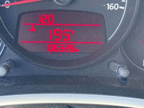 Used 2012 Volkswagen Beetle 2.0T image 16