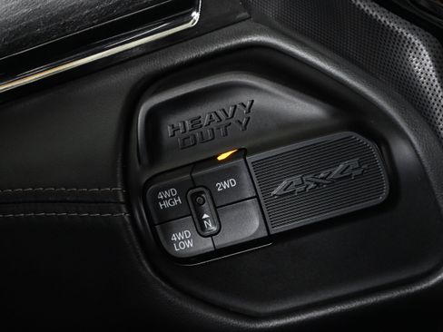 Used 2022 RAM 2500 Limited w/ Towing Technology Group AWD/4WD image 23