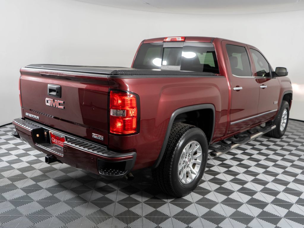 Used 2015 GMC Sierra 1500 SLE w/ All-Terrain Package AWD/4WD image 6