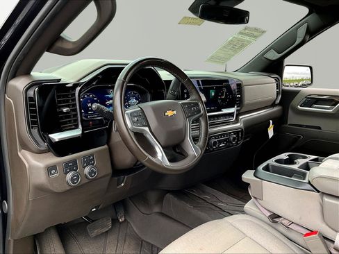Used 2024 Chevrolet Silverado 1500 LT w/ Max Trailering Package AWD/4WD image 18