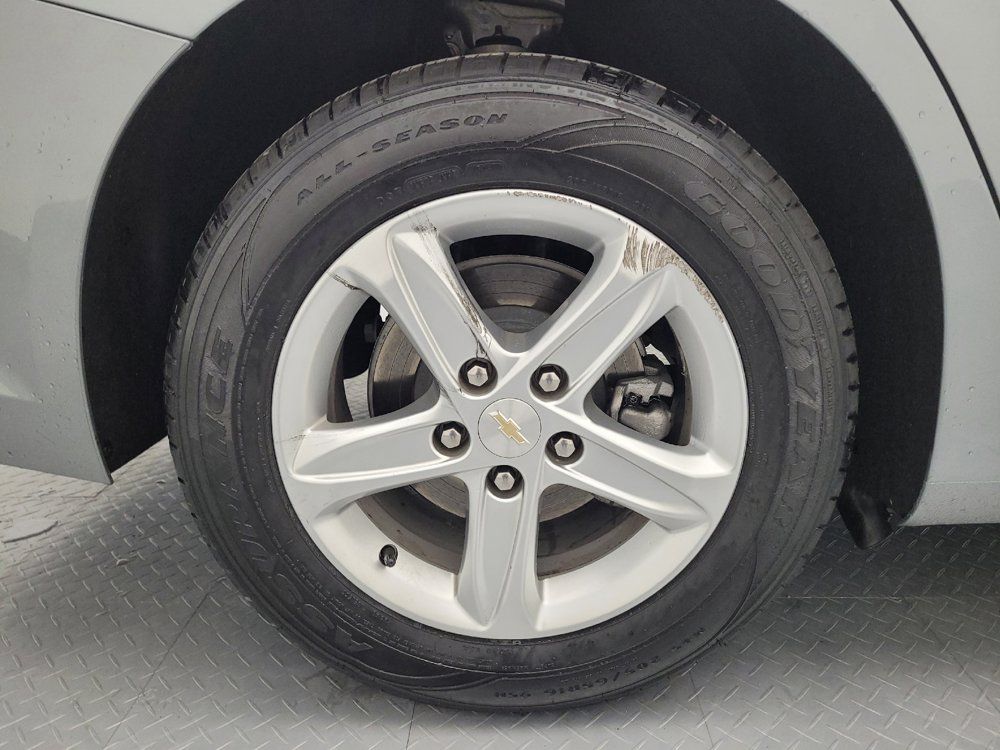 Used 2024 Chevrolet Malibu LS FWD image 31