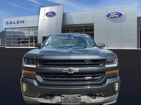 Used 2018 Chevrolet Silverado 1500 LT w/ All Star Edition AWD/4WD image 7