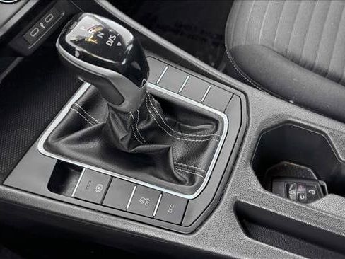 Used 2024 Volkswagen Jetta S image 15
