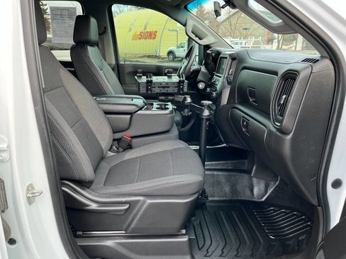 Used 2021 Chevrolet Silverado 2500 W/T w/ WT Convenience Package image 22