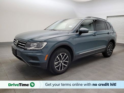 Used 2021 Volkswagen Tiguan SE image 1