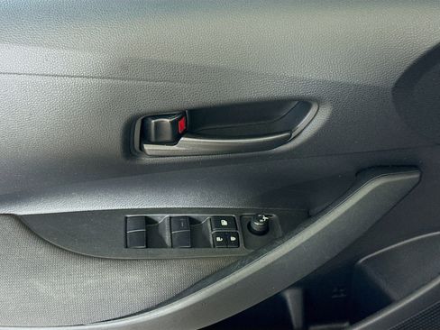 Used 2023 Toyota Corolla LE image 23