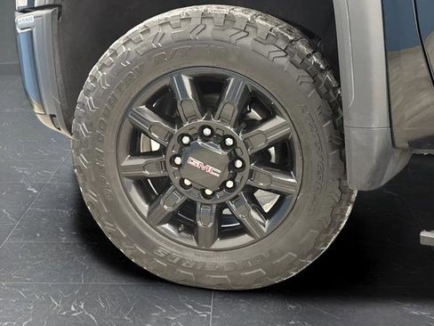 Used 2024 GMC Sierra 2500 AT4 w/ AT4 Premium Plus Package image 42
