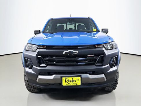 New 2026 Chevrolet Colorado Trail Boss AWD/4WD image 2