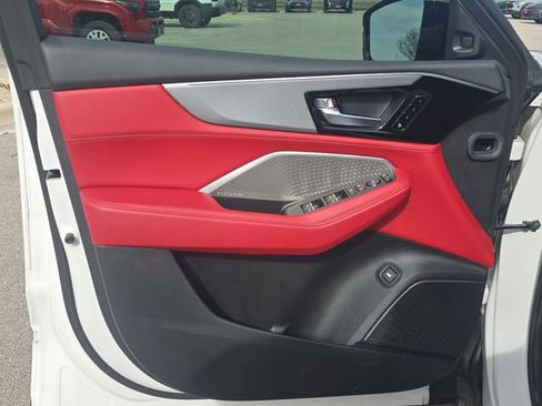 Used 2023 Acura MDX A-Spec image 28