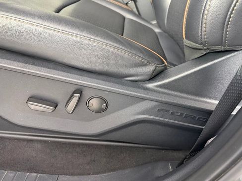 Used 2026 Ford F350 Lariat AWD/4WD image 24
