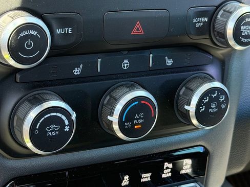 Used 2023 RAM 1500 Big Horn AWD/4WD image 20