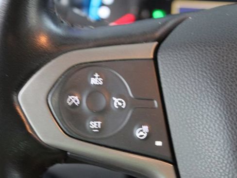 Used 2021 Chevrolet Colorado Z71 w/ Z71 Midnight Edition AWD/4WD image 16