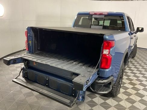 Used 2024 Chevrolet Silverado 1500 ZR2 w/ Technology Package AWD/4WD image 38