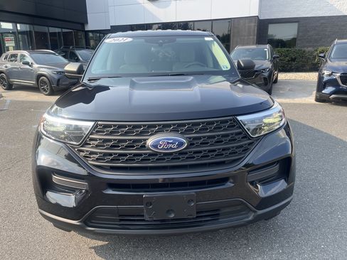 Used 2021 Ford Explorer 4WD w/ Class III Trailer Tow Package image 6