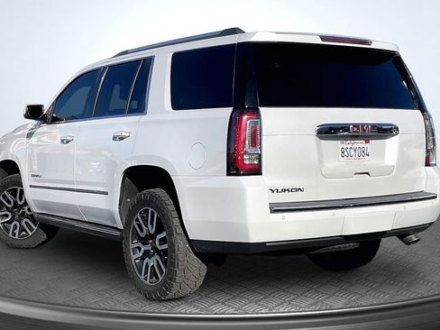 Used 2016 GMC Yukon Denali w/ Open Road Package image 2