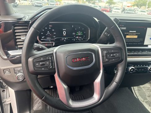 Used 2024 GMC Sierra 1500 Elevation AWD/4WD image 11