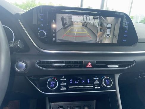Used 2021 Hyundai Sonata Limited FWD image 8
