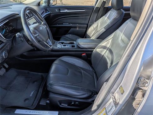 Used 2020 Ford Fusion Titanium image 15