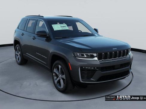 New 2026 Jeep Grand Cherokee Limited image 3