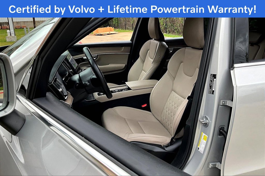 Used 2025 Volvo XC90 B6 Plus AWD/4WD image 33