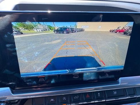 Used 2023 GMC Sierra 1500 Elevation w/ Preferred Package AWD/4WD image 23