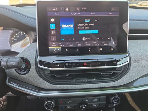 Certified 2022 Jeep Compass Latitude AWD/4WD image 26